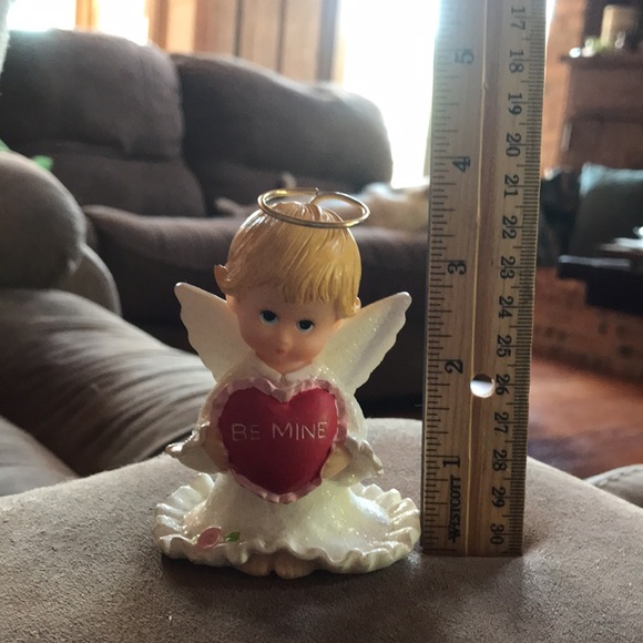 “Be Mine” Angel Figurine - $2 with bundle purchase - Picture 9 of 10